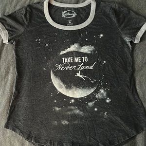 Disney “Take Me to Neverland” Peter Pan Graphic Tee Size Small